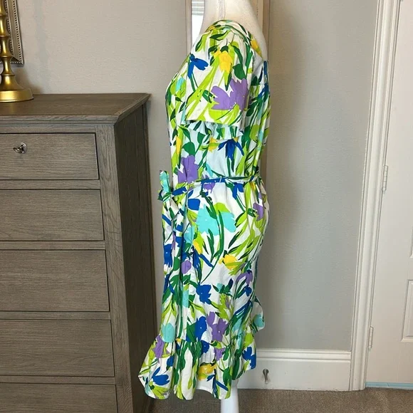 Maggy London | Soft White Floral Short Puff Sleeve A-Line Pockets | 10 - Picture 8 of 13